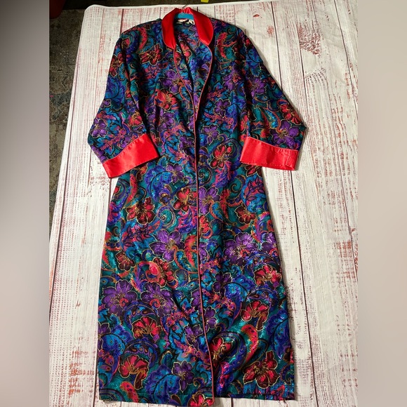 Victoria's Secret Gold Label Vintage Floral Satin Robe with Red Trim size M/L - Picture 3 of 4